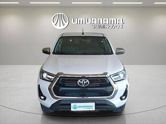 TOYOTA HILUX 2.8 D-4D TURBO DIESEL CD SRV 4X4 AUTOMÁTICO TOYOTA HILUX 2.8 D-4D TURBO DIESEL CD SRV 4X4 AUTOMÁTICO
